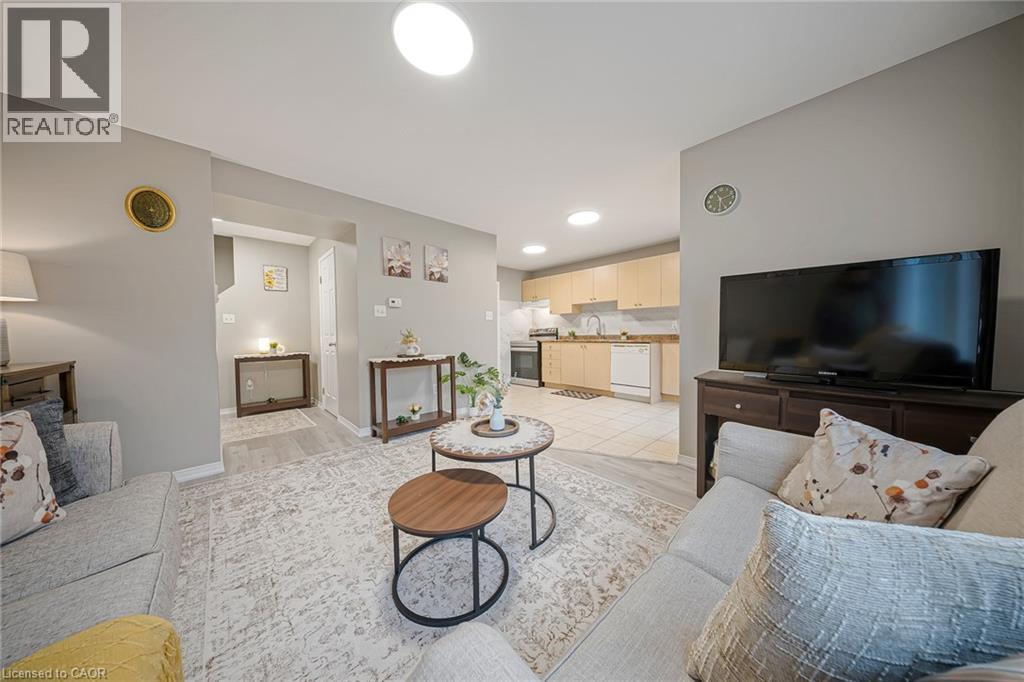 12 Holborn Drive Unit# 37e, Kitchener, Ontario N2A 0A4 - Photo 9 - 40837786