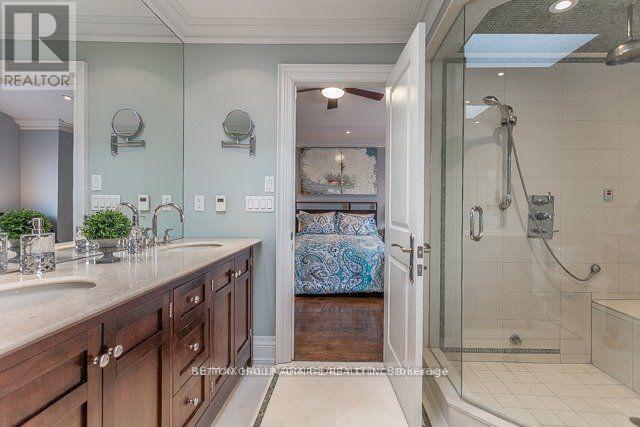 21 Dunblaine Avenue, Toronto, Ontario  M5M 2R6 - Photo 11 - C13075912