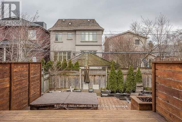 21 Dunblaine Avenue, Toronto, Ontario  M5M 2R6 - Photo 18 - C13075912