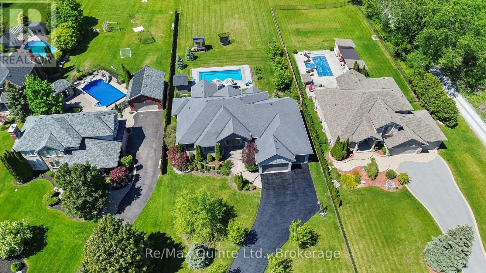 54 Settlers Landing Drive, Quinte West, Ontario  K8R 0A9 - Photo 4 - X13419442
