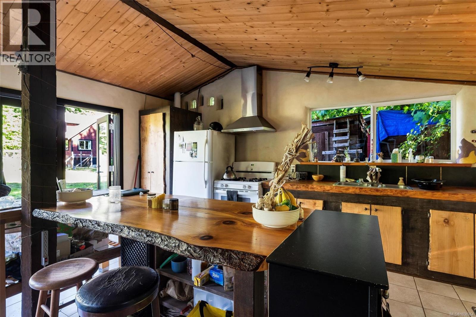 5945 Riverbottom Rd W, Lake Cowichan, British Columbia V0R 2G0 - Photo 50 - 1038364