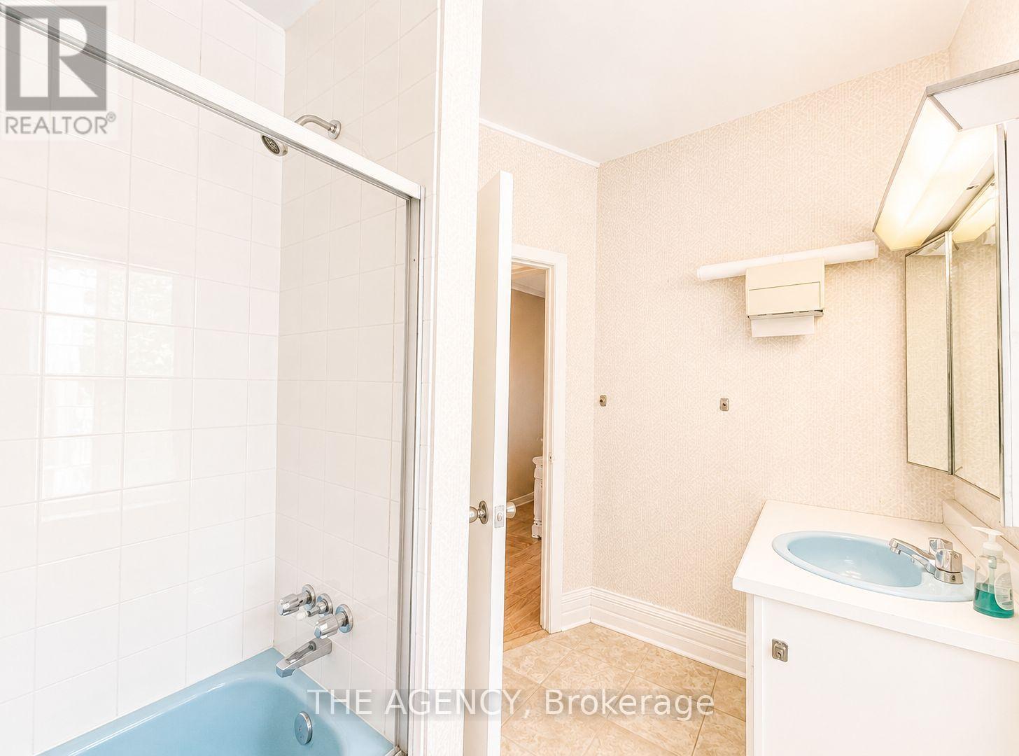 14 Church Street S, Richmond Hill, Ontario  L4C 1W2 - Photo 11 - N13110102