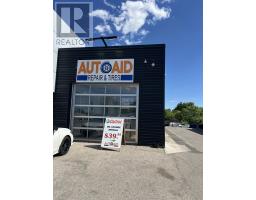600 OXFORD STREET W, London North, Ontario