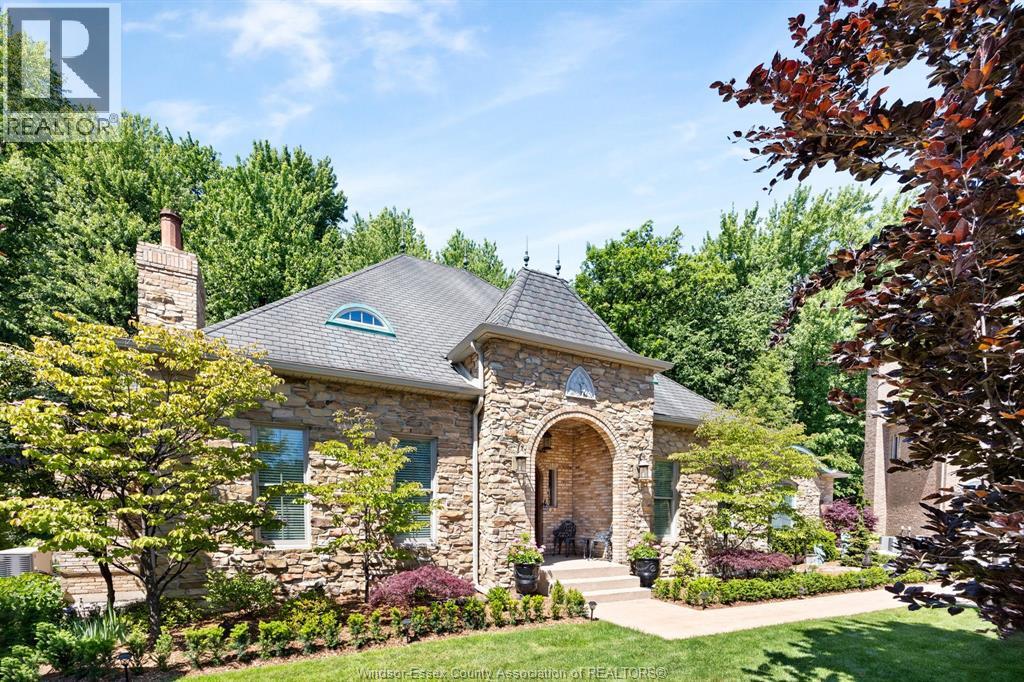 385 Bel Air Circle, Lakeshore, Ontario  N8N 5H4 - Photo 4 - 26013540
