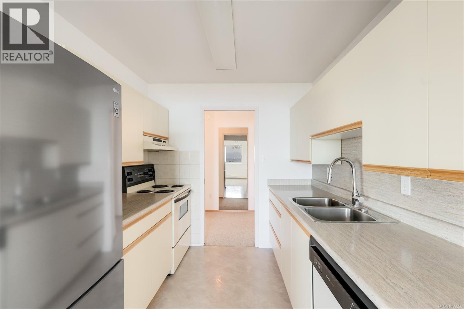 104 360 Dallas Rd, Victoria, British Columbia  V8V 1A8 - Photo 14 - 1039658