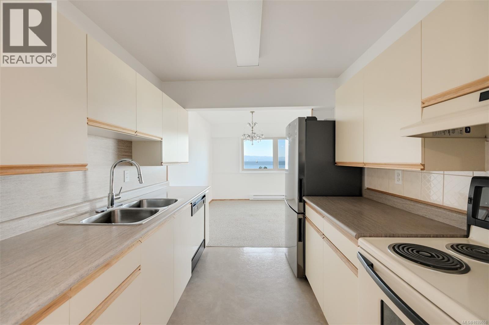 104 360 Dallas Rd, Victoria, British Columbia  V8V 1A8 - Photo 16 - 1039658