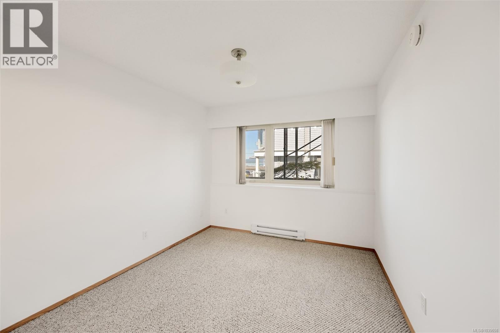 104 360 Dallas Rd, Victoria, British Columbia  V8V 1A8 - Photo 17 - 1039658