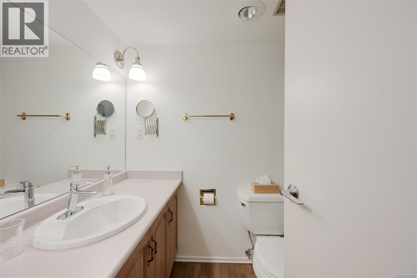 104 360 Dallas Rd, Victoria, British Columbia  V8V 1A8 - Photo 26 - 1039658