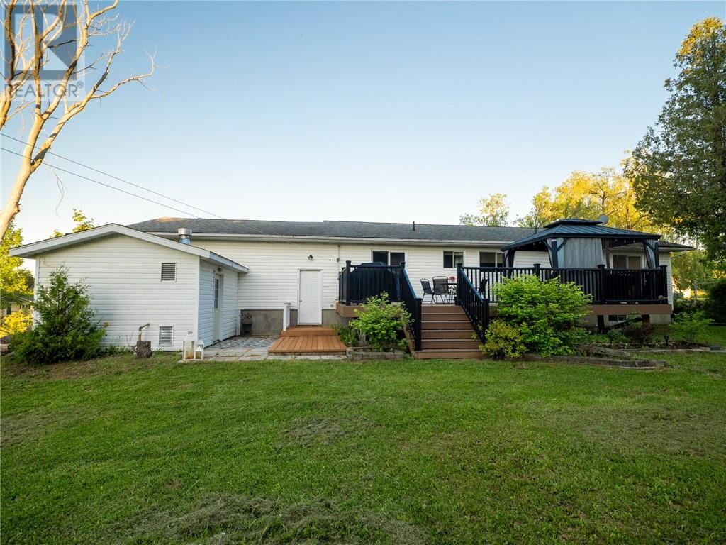 135 Albert Street, Manitowaning, Ontario  P0P 1N0 - Photo 10 - 2128414