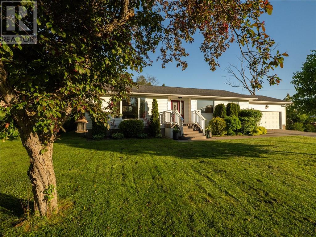 135 Albert Street, Manitowaning, Ontario  P0P 1N0 - Photo 4 - 2128414