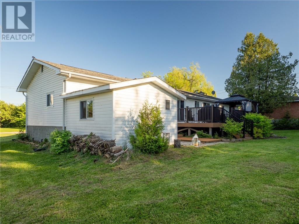 135 Albert Street, Manitowaning, Ontario  P0P 1N0 - Photo 6 - 2128414