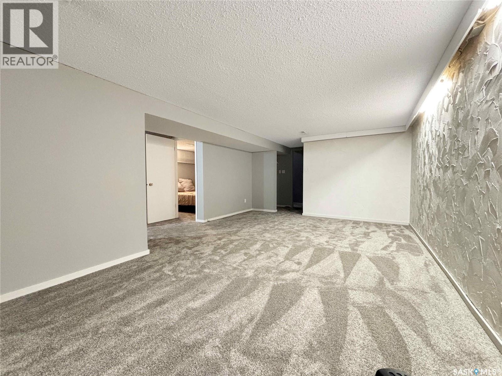 605 O Avenue N, Saskatoon, Saskatchewan  S7L 2V4 - Photo 14 - SK038752