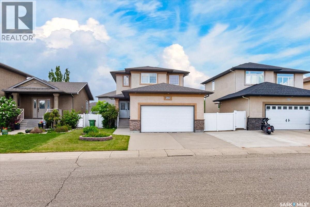8338 Wascana Gardens Way, Regina, Saskatchewan  S4V 1E8 - Photo 1 - SK038745