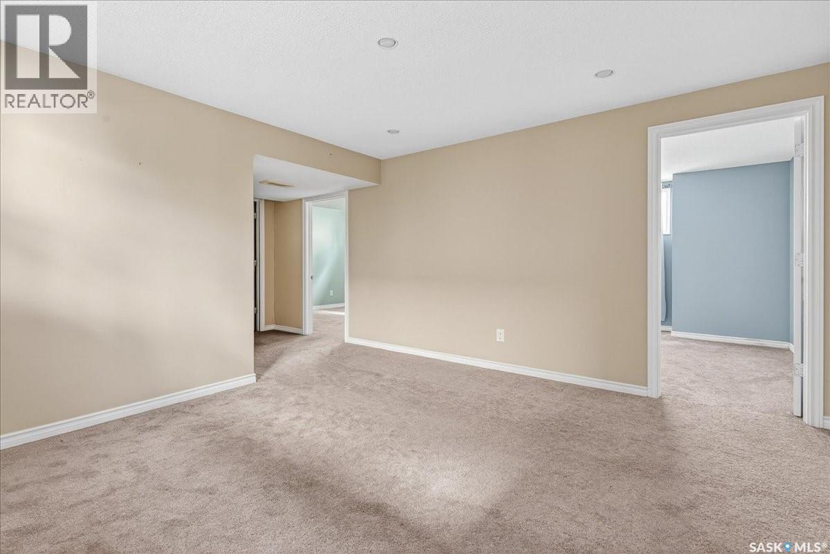 8338 Wascana Gardens Way, Regina, Saskatchewan  S4V 1E8 - Photo 35 - SK038745