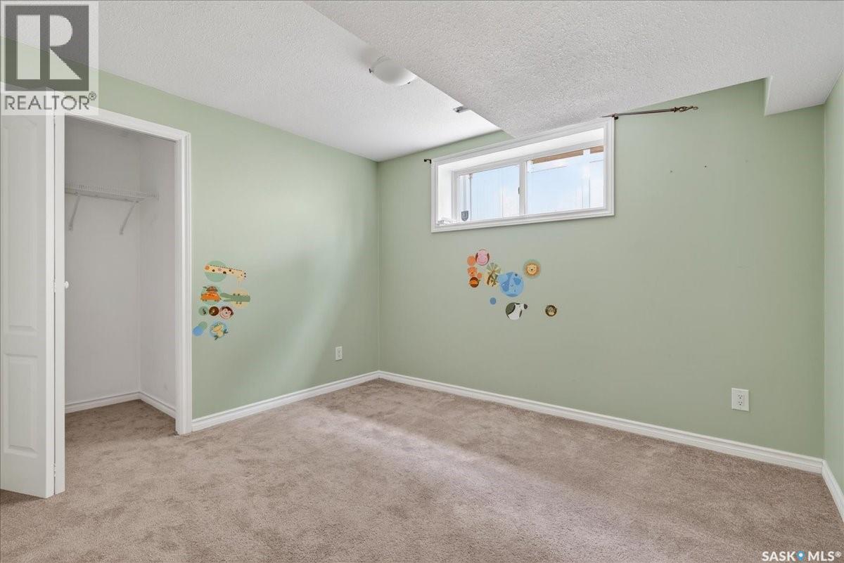 8338 Wascana Gardens Way, Regina, Saskatchewan  S4V 1E8 - Photo 38 - SK038745