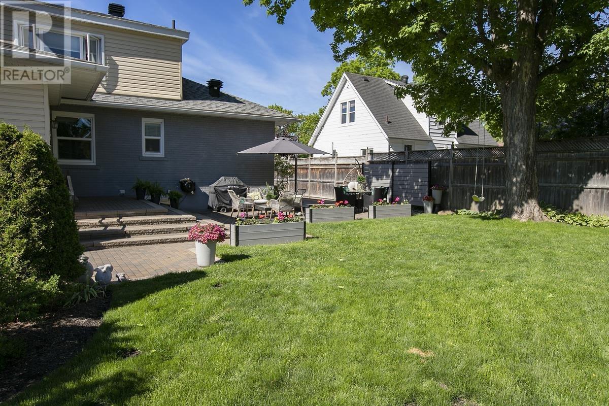 1354 Queen St E, Sault Ste. Marie, Ontario P6A 2E8 - Photo 9 - SM261370