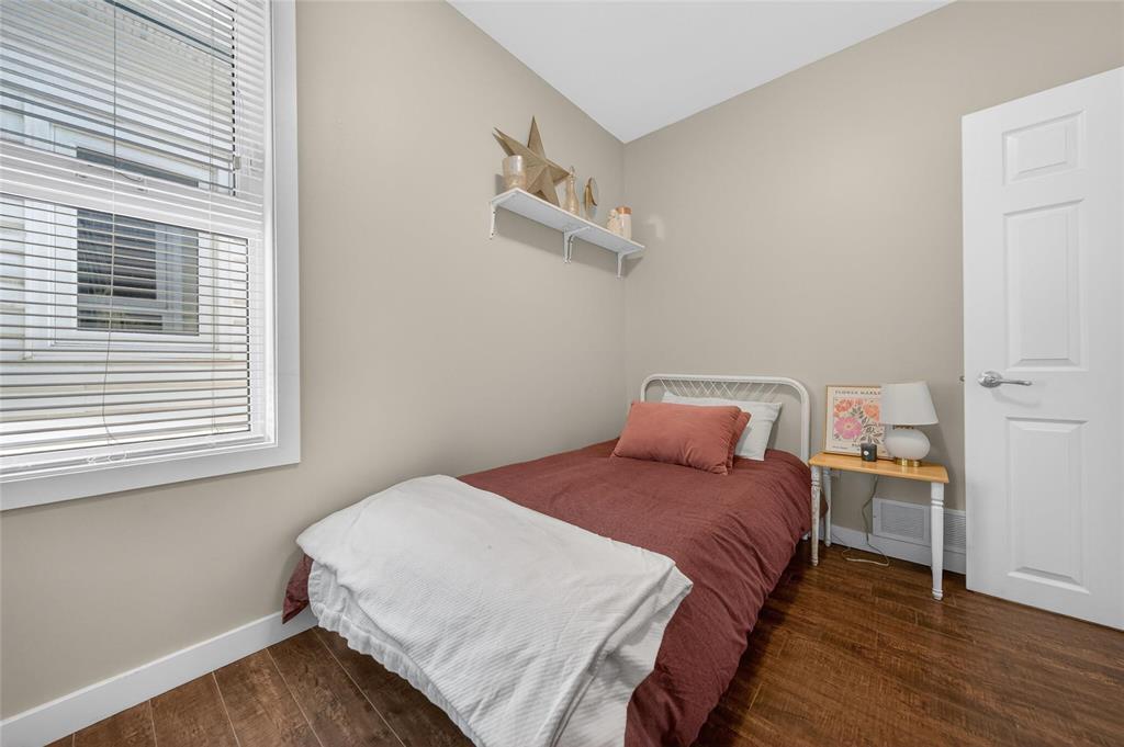 593 Alverstone Street, Winnipeg, Manitoba  R3G 2B8 - Photo 16 - 202613222