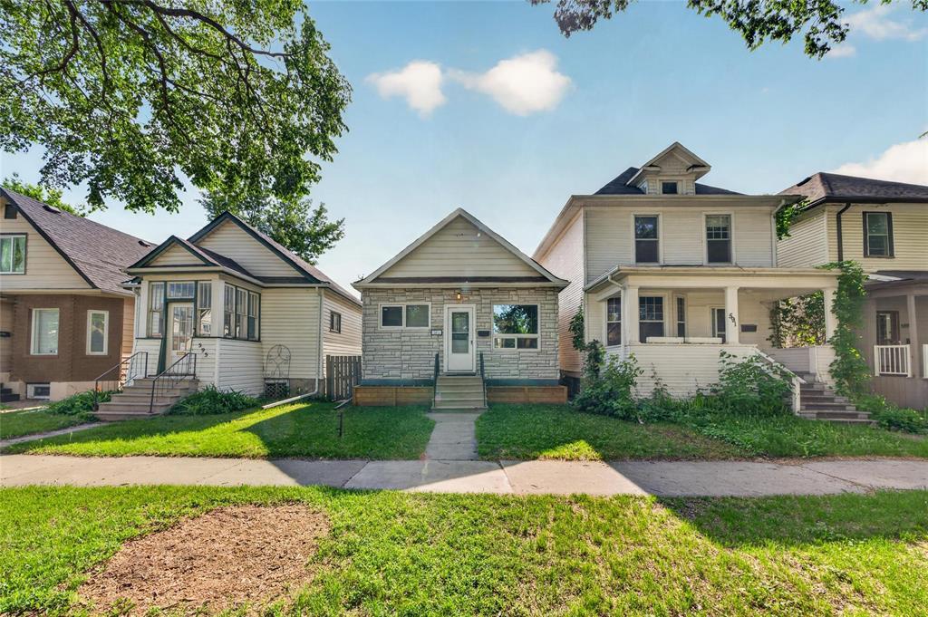 593 Alverstone Street, Winnipeg, Manitoba  R3G 2B8 - Photo 37 - 202613222