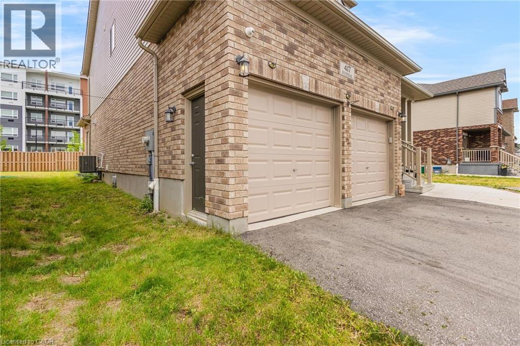 417 Rivertrail Avenue, Kitchener, Ontario  N2A 0K2 - Photo 3 - 40837953