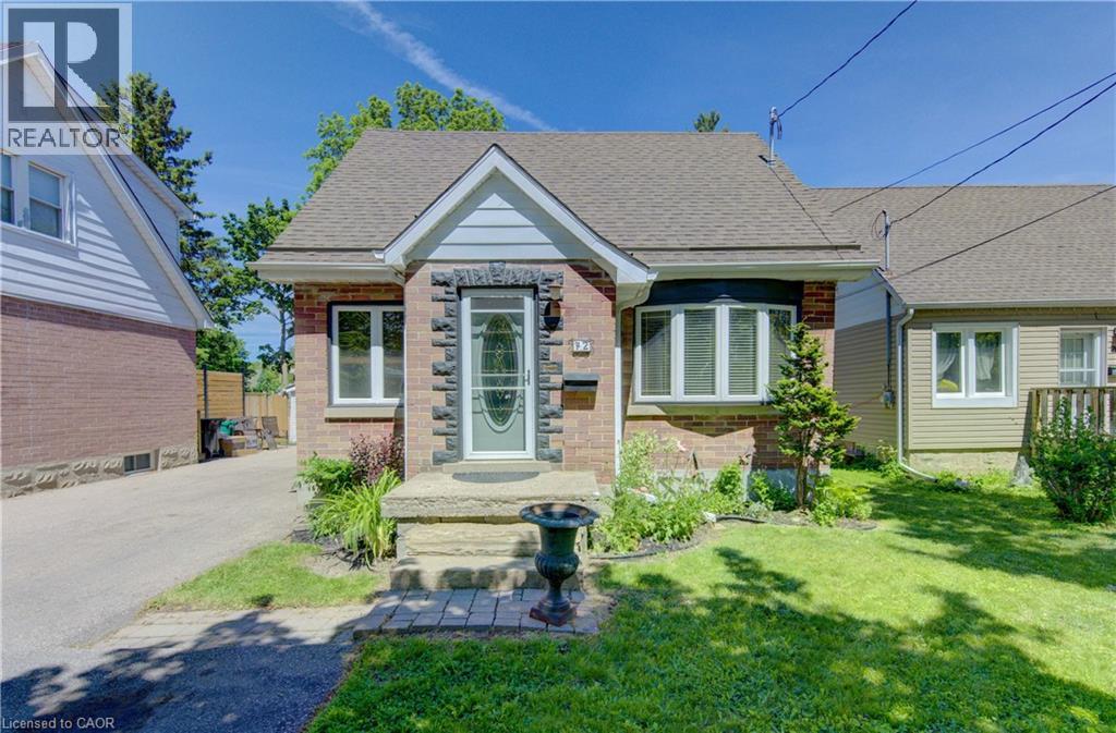 72 Pleasant Avenue, Kitchener, Ontario  N2M 4A4 - Photo 1 - 40837639