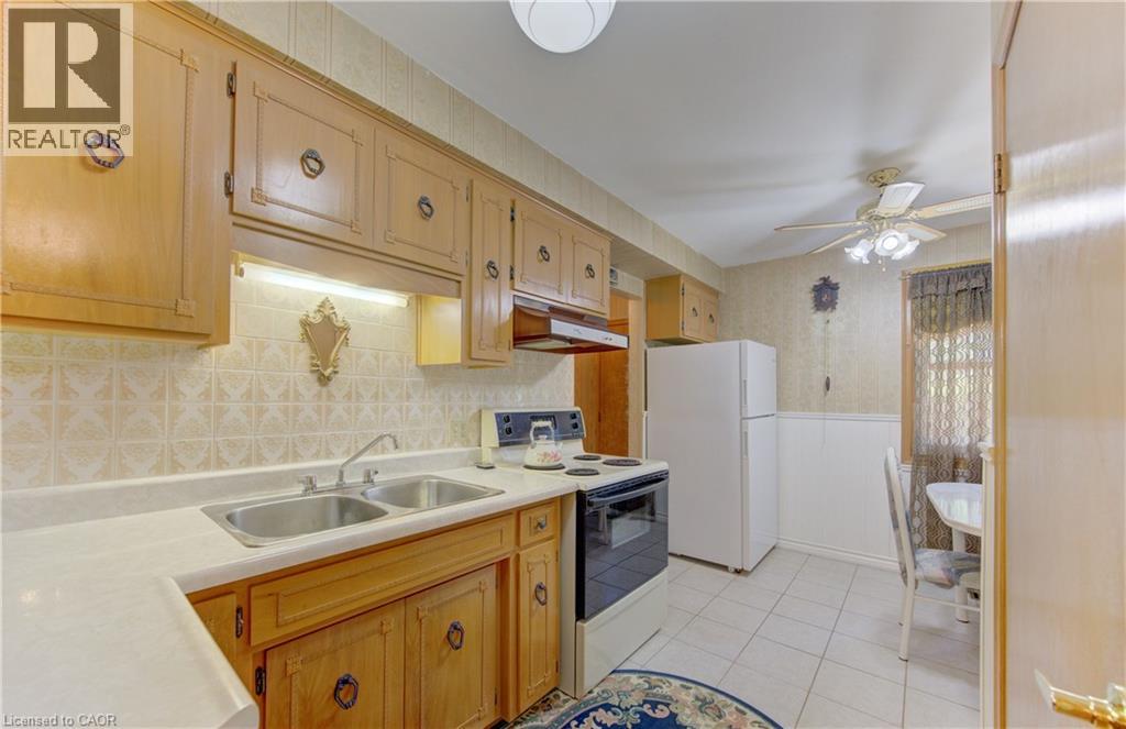 1469 Queens Boulevard, Kitchener, Ontario  N2M 5B3 - Photo 15 - 40837191