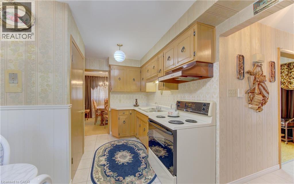 1469 Queens Boulevard, Kitchener, Ontario  N2M 5B3 - Photo 18 - 40837191
