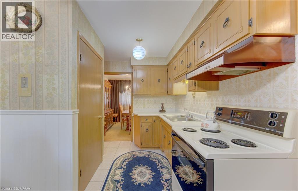 1469 Queens Boulevard, Kitchener, Ontario  N2M 5B3 - Photo 19 - 40837191