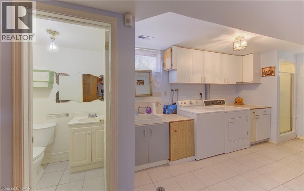 1469 Queens Boulevard, Kitchener, Ontario  N2M 5B3 - Photo 32 - 40837191
