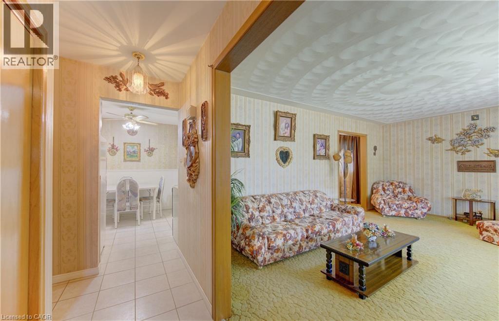 1469 Queens Boulevard, Kitchener, Ontario  N2M 5B3 - Photo 7 - 40837191