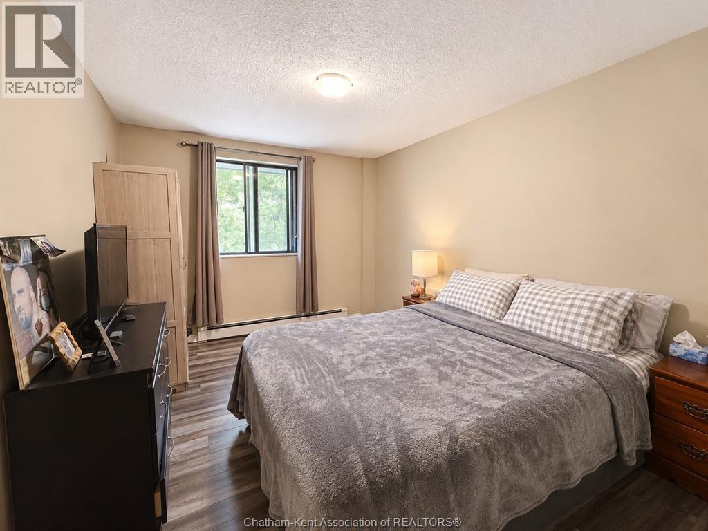 225 Campus Parkway Parkway Unit# 212, Chatham, Ontario  N7L 4X2 - Photo 5 - 26010115