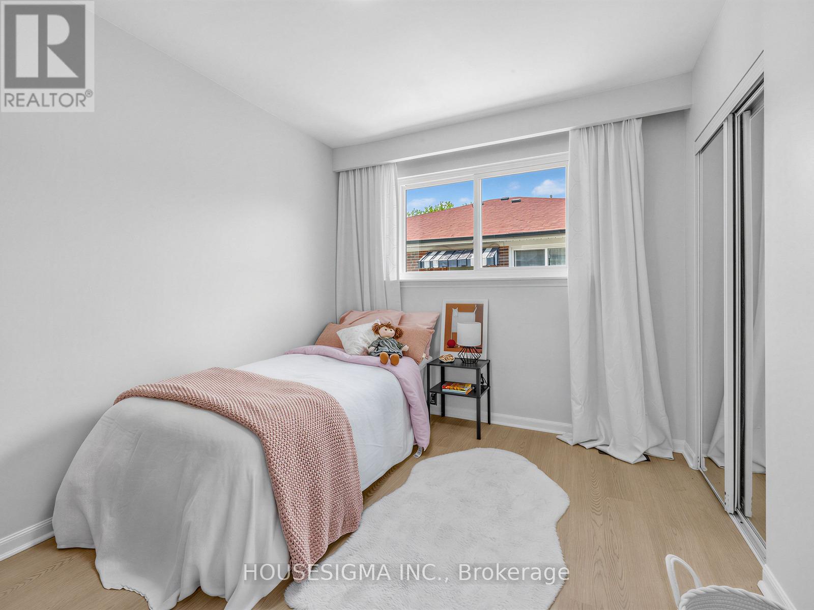 51 Tisdale Avenue, Toronto, Ontario  M4A 1Y6 - Photo 17 - C13419344