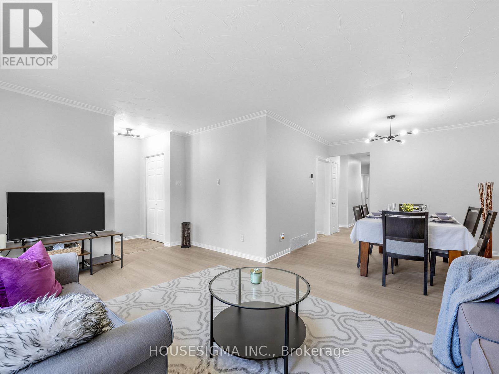 51 Tisdale Avenue, Toronto, Ontario  M4A 1Y6 - Photo 9 - C13419344