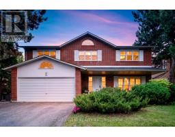 9 HARLINGTON ROAD N, Toronto, Ontario