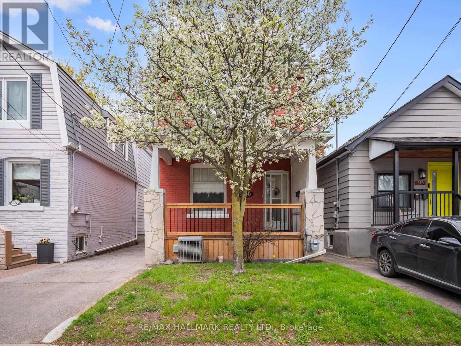 326 CEDARVALE AVENUE, Toronto, Ontario