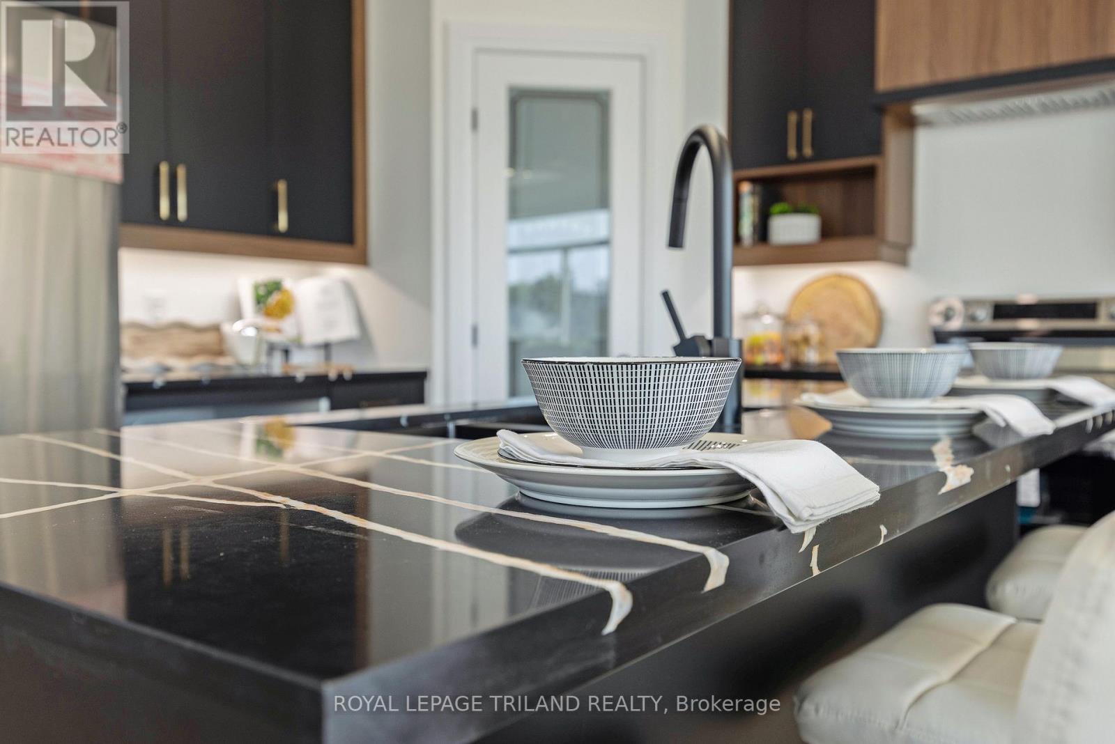 1045 Karenana Road, London South, Ontario  N6M 0K2 - Photo 47 - X13419912