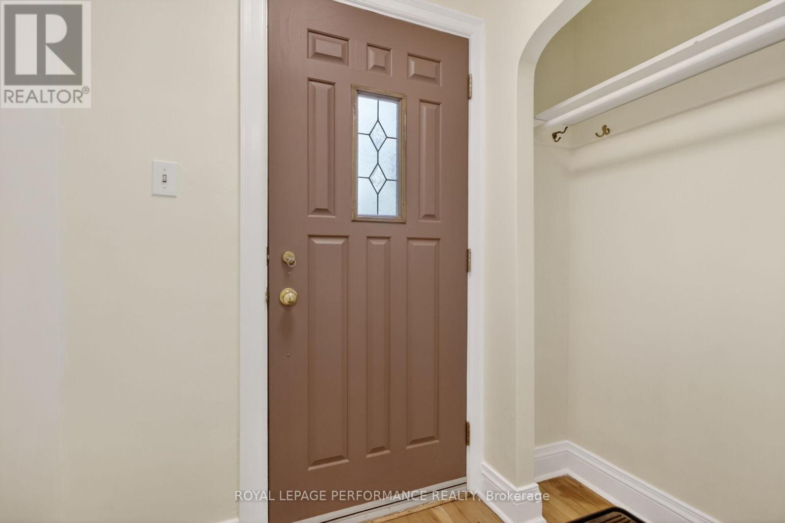 18 Harvard Avenue, Ottawa, Ontario  K1S 4Z3 - Photo 4 - X13419594