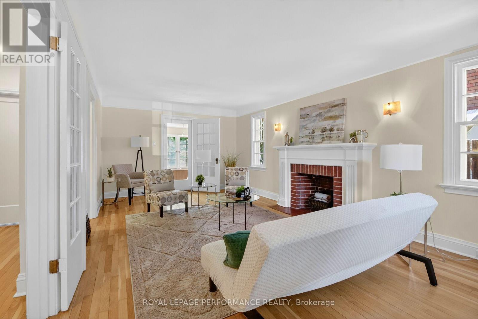18 Harvard Avenue, Ottawa, Ontario  K1S 4Z3 - Photo 7 - X13419594
