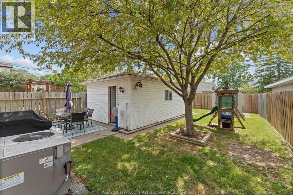 1121 Partington, Windsor, Ontario  N9B 2P3 - Photo 21 - 26013554