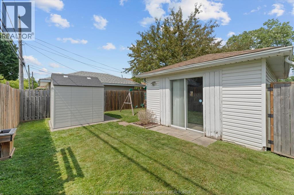 1121 Partington, Windsor, Ontario  N9B 2P3 - Photo 27 - 26013554