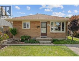 1121 PARTINGTON, Windsor, Ontario
