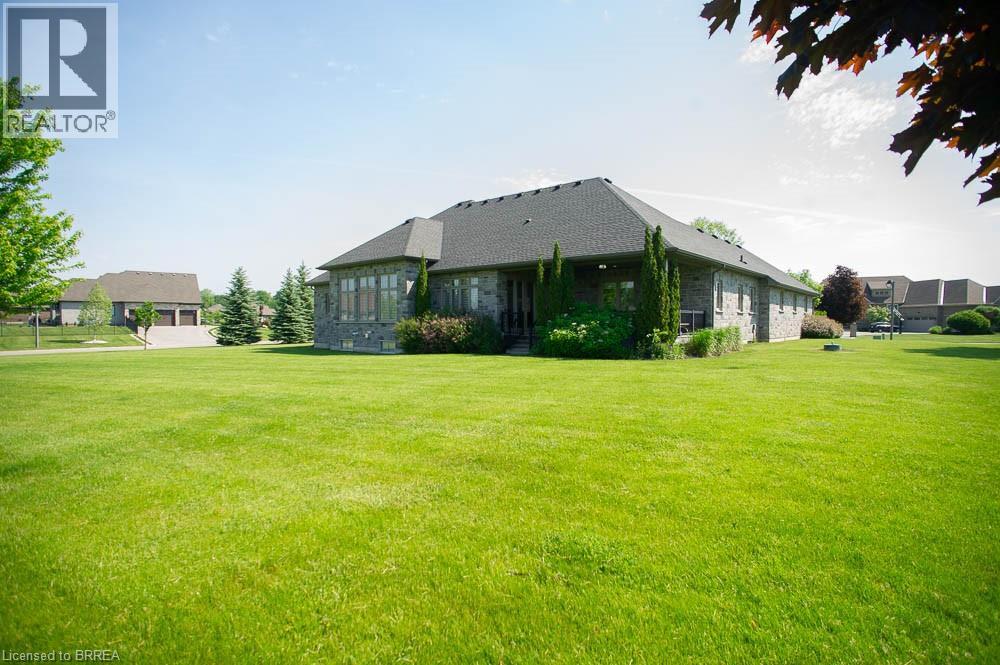 29 Westlake Boulevard, Brantford, Ontario  N3T 0E1 - Photo 46 - 40837306
