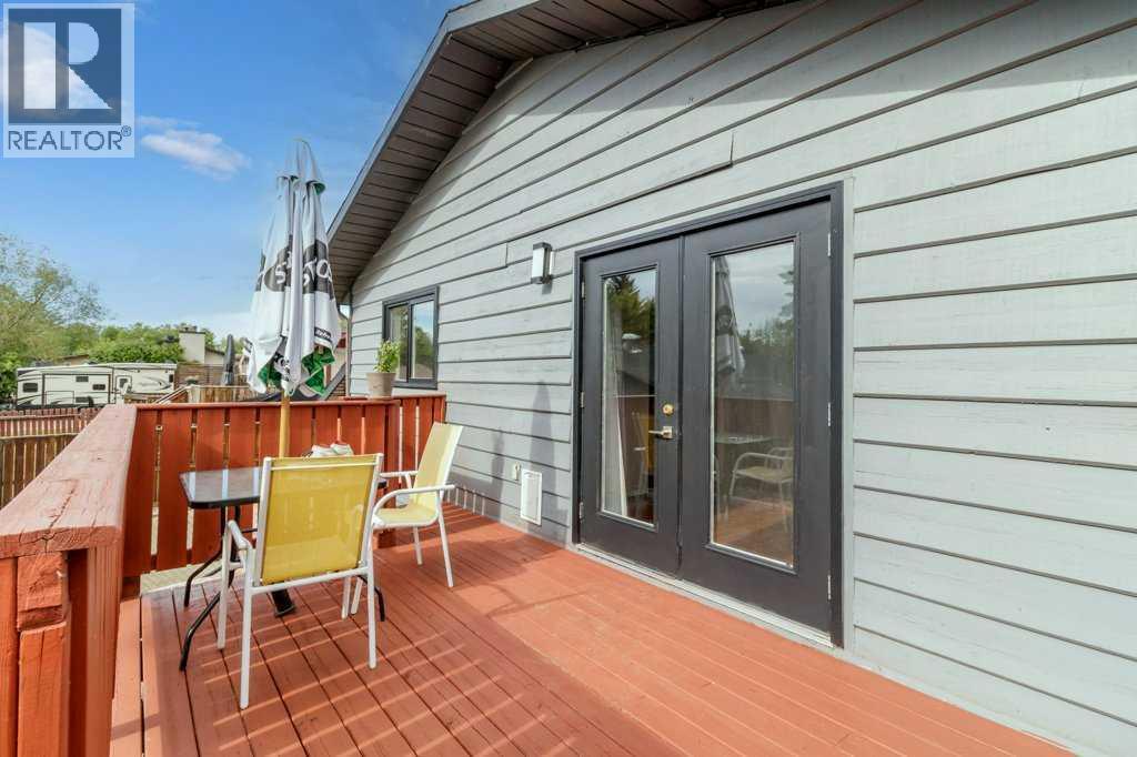 16 Willow Street, Sylvan Lake, Alberta  T4S 1M1 - Photo 27 - A2318704