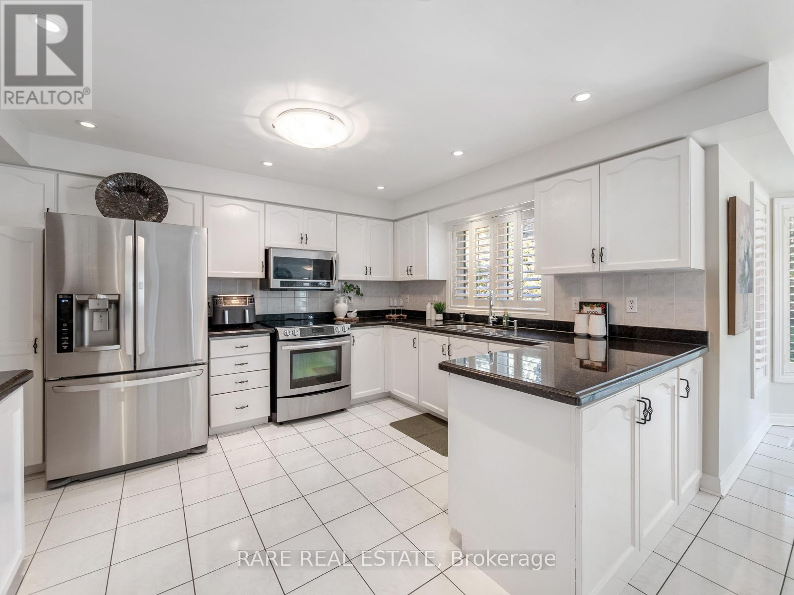 2730 Termini Terrace, Mississauga, Ontario  L5M 5S2 - Photo 7 - W13419406