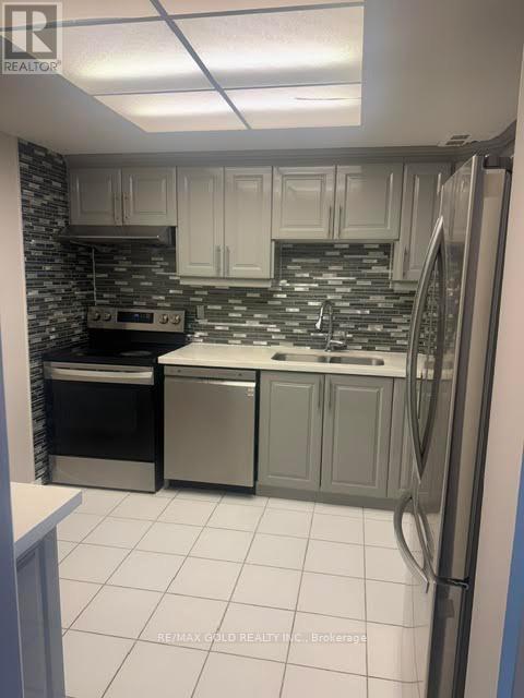 206 - 8 Lisa Street, Brampton, Ontario  L6T 4S6 - Photo 2 - W13419464
