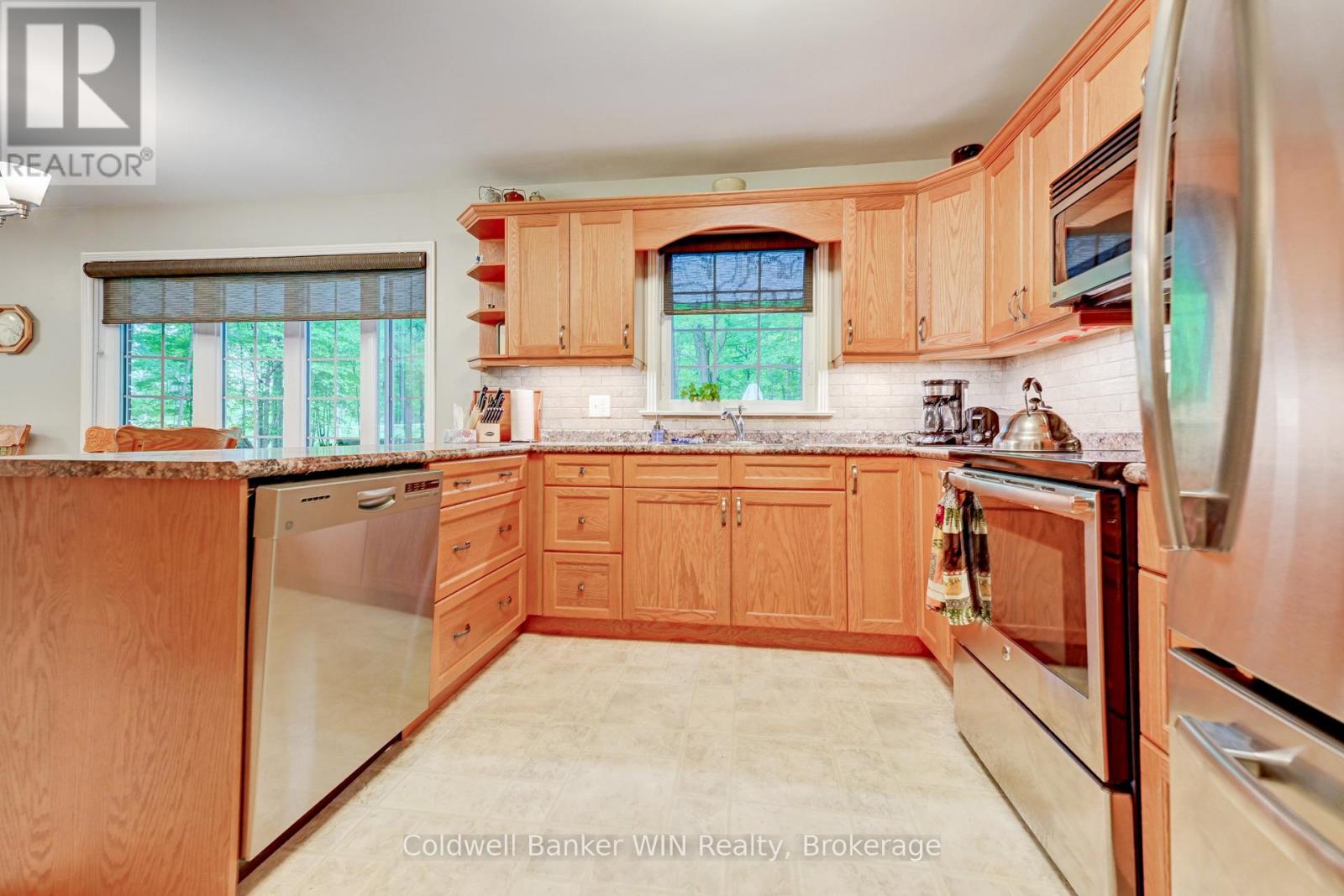 211007 Baseline Road, West Grey, Ontario  N0G 1M0 - Photo 16 - X13419950
