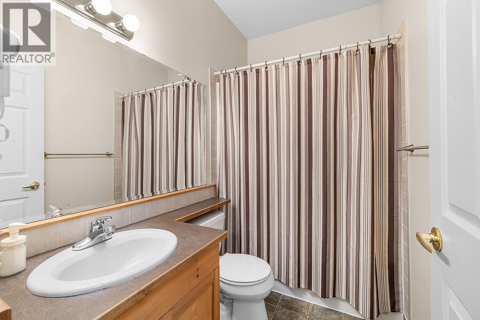 300 Stemwinder Drive Unit# 205, Kimberley, British Columbia V1A 2Y9 - Photo 16 - 10390739