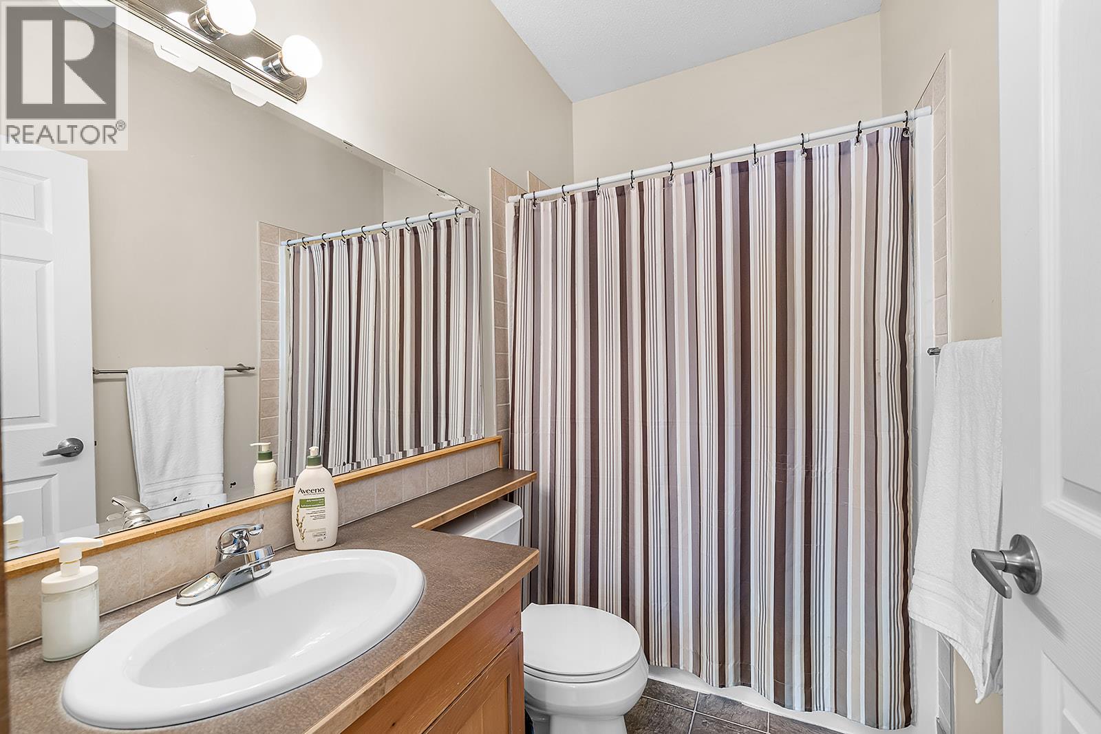 300 Stemwinder Drive Unit# 205, Kimberley, British Columbia V1A 2Y9 - Photo 10 - 10390739