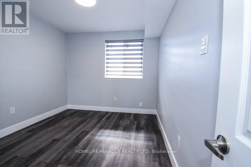 303 - 64 Louth Street, St. Catharines, Ontario  L2S 2T4 - Photo 5 - X13419338