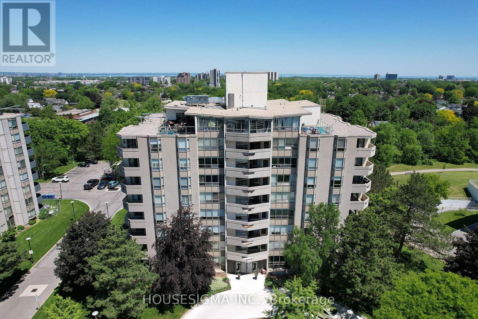 309 - 8 VILLAGE GREEN BOULEVARD, Hamilton, Ontario