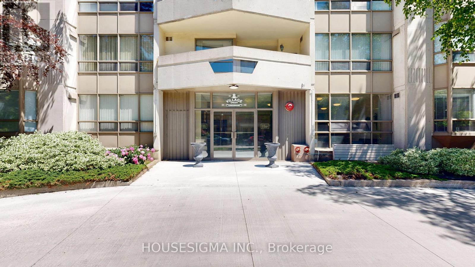 309 - 8 Village Green Boulevard, Hamilton, Ontario  L8G 5B8 - Photo 3 - X13419366